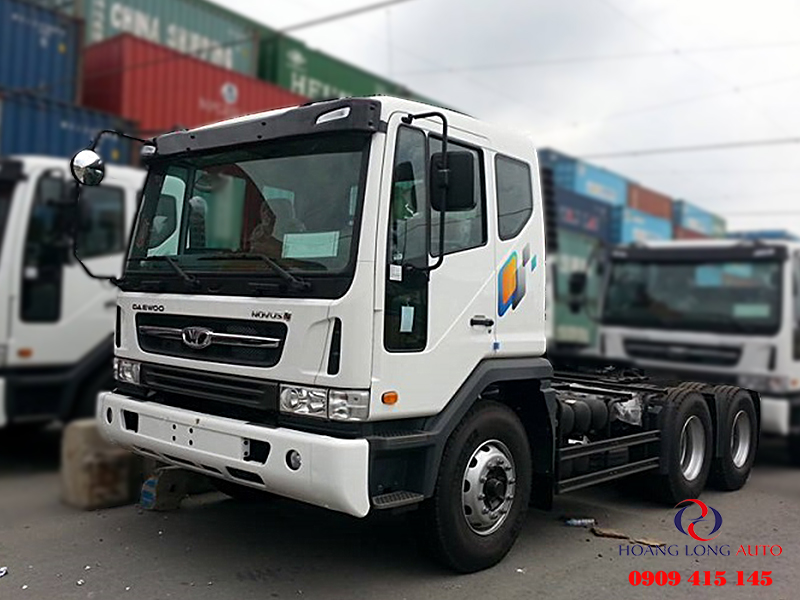 Xe đầu kéo Daewoo Novus